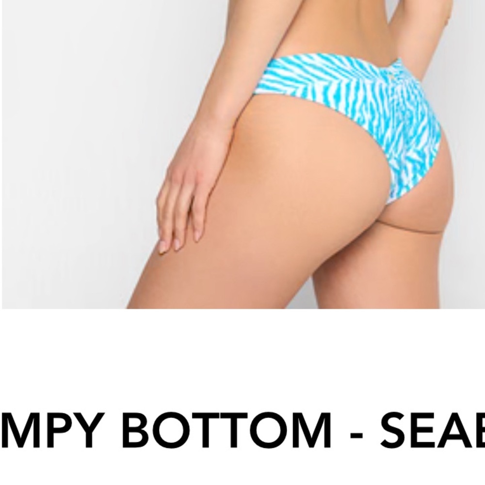 Beach Bunny Bikini New with Tags